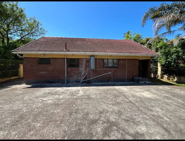 3 BEDROOM HOUSE TO LET IN BELLAIR